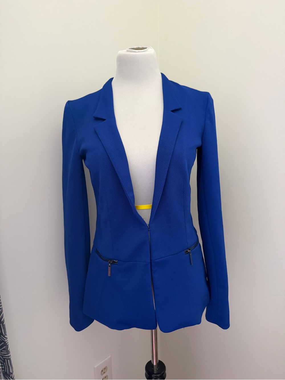 Dana Buchman Cobalt Blue Tailored Blazer Jacket